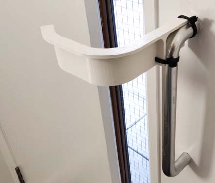 Architectural designers develop hands-free door handle to prevent spread of coronavirus