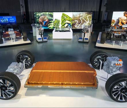 GM and Honda are co-developing two new electric vehicles due to arrive in 2024