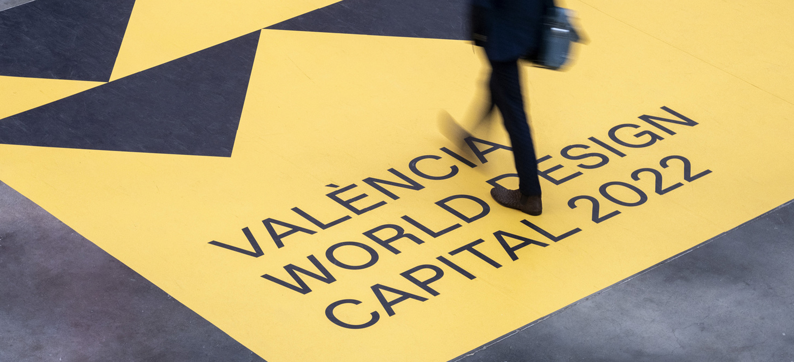 AUTUMN IS THE TIME TO CELEBRATE DESIGN IN THE STREETS OF VALENCIA